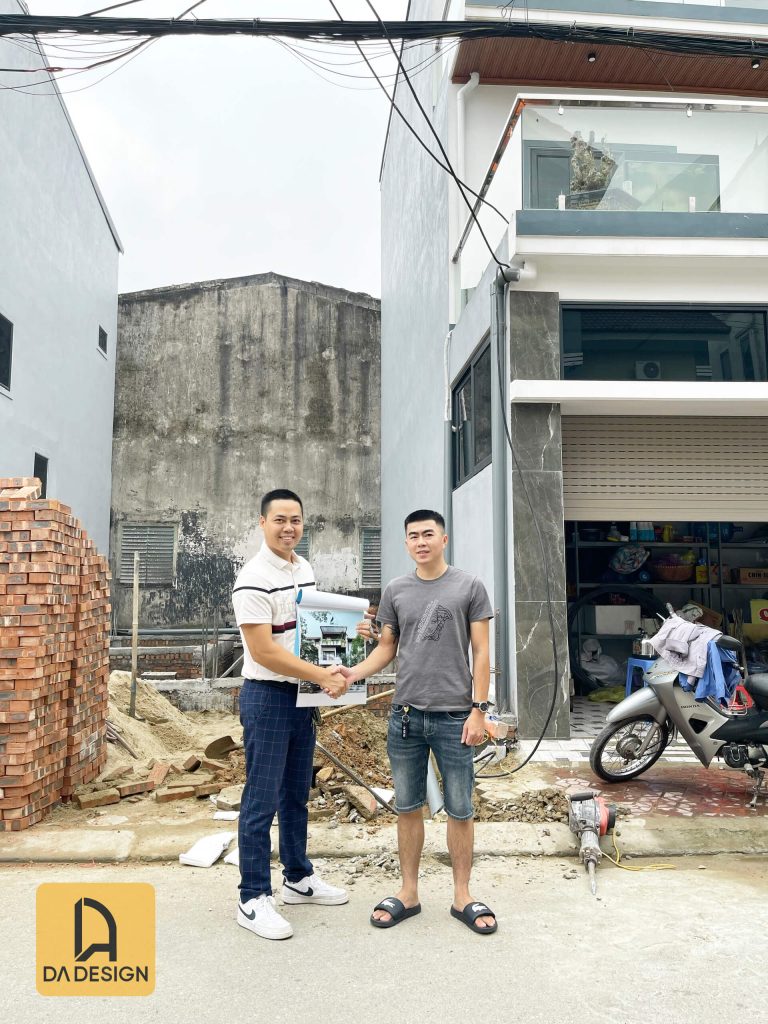 Hai vợ chồng đi làm xa, không theo sát được công trình. May gặp được đội ngũ chuyên nghiệp lại tận tâm, nhiệt tình nên lúc nào cũng yên tâm …