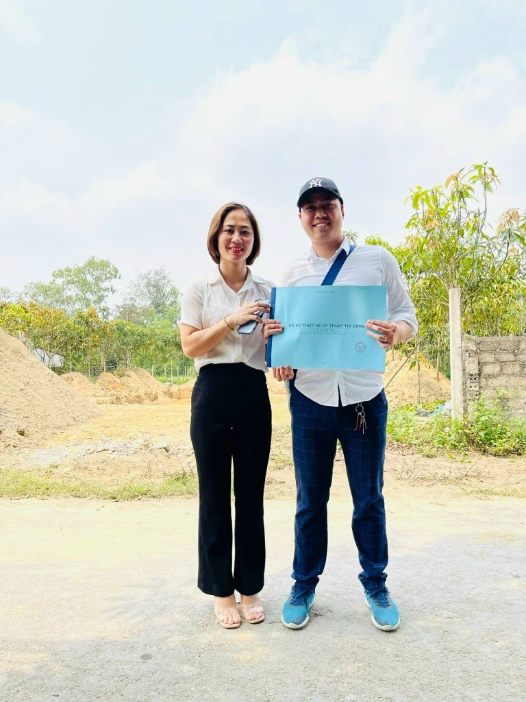 Cảm ơn đội ngũ SBS đã hỗ trợ 2 vc có được thiết kế ngôi nhà như ý. Chúc các anh chị luôn khoẻ mạnh và SBS ngày càng phát triển hơn
